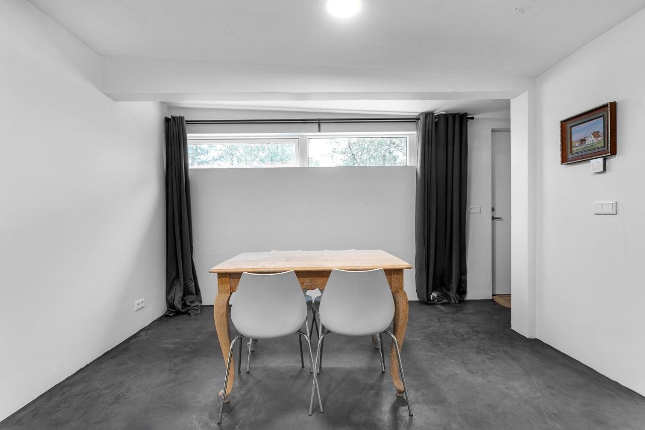 Lovely Studio Apartment With Hot Tub เรคยาวิก ภายนอก รูปภาพ